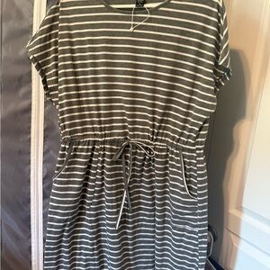 Emory Rose 🩶 🤍 gray and white Casual Striped Gray Dress